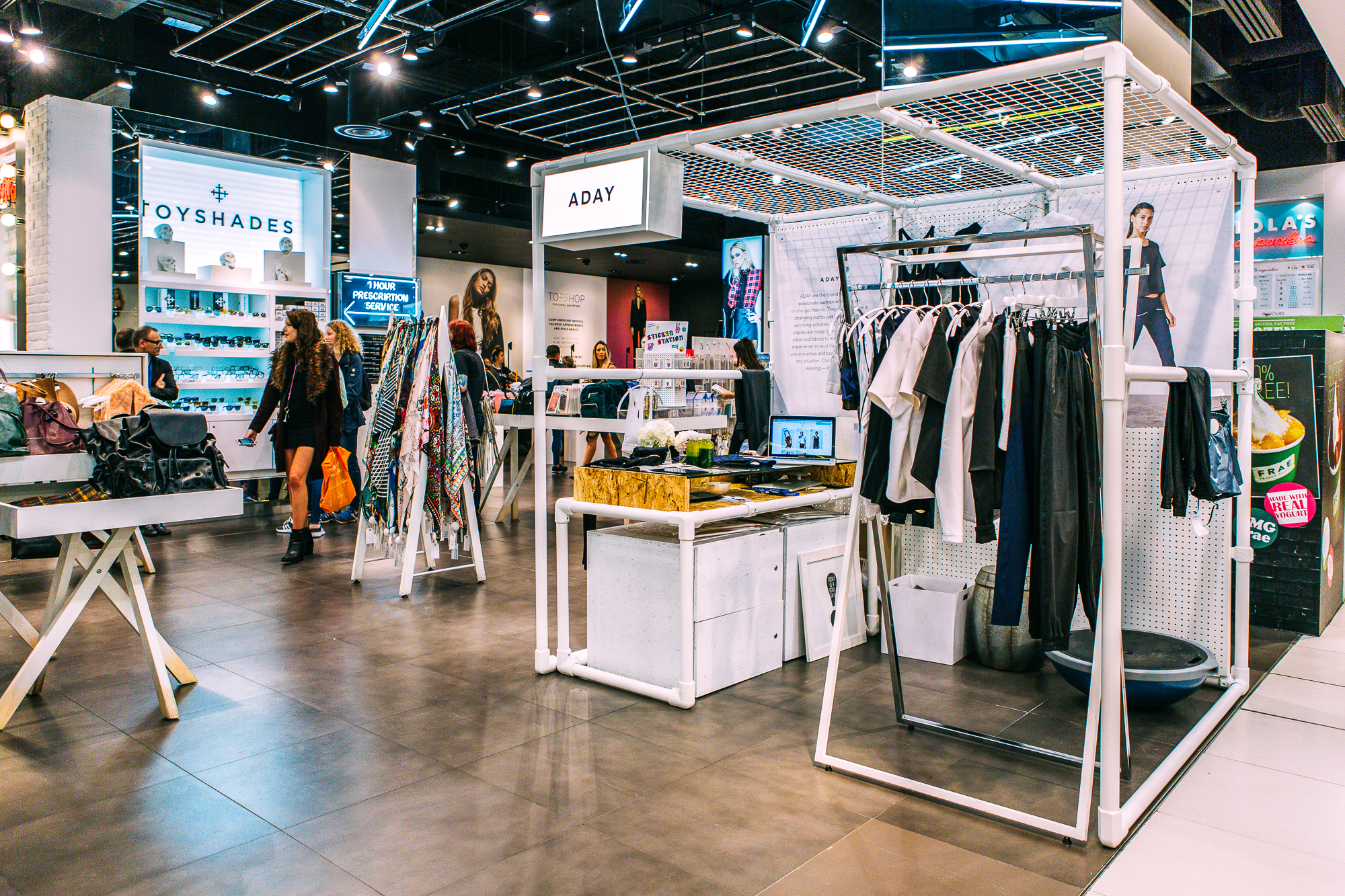 Pop-up retail or event space